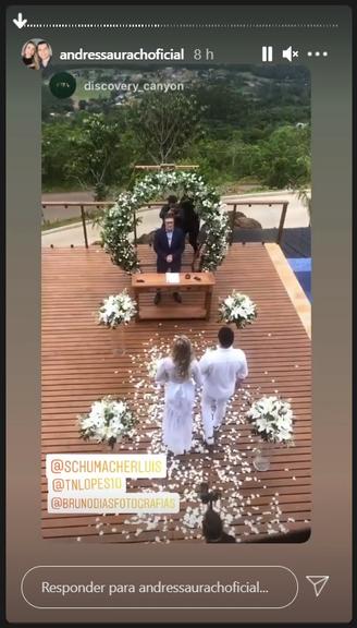 Andressa Urach se casa com Thiago Lopes em Santa Catarina