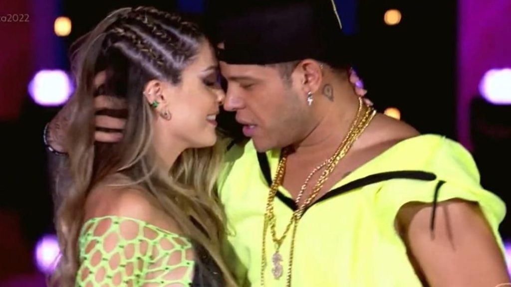 Carla Bruno e Tierry na Dança dos Famosos (Reprodução/TV Globo)
