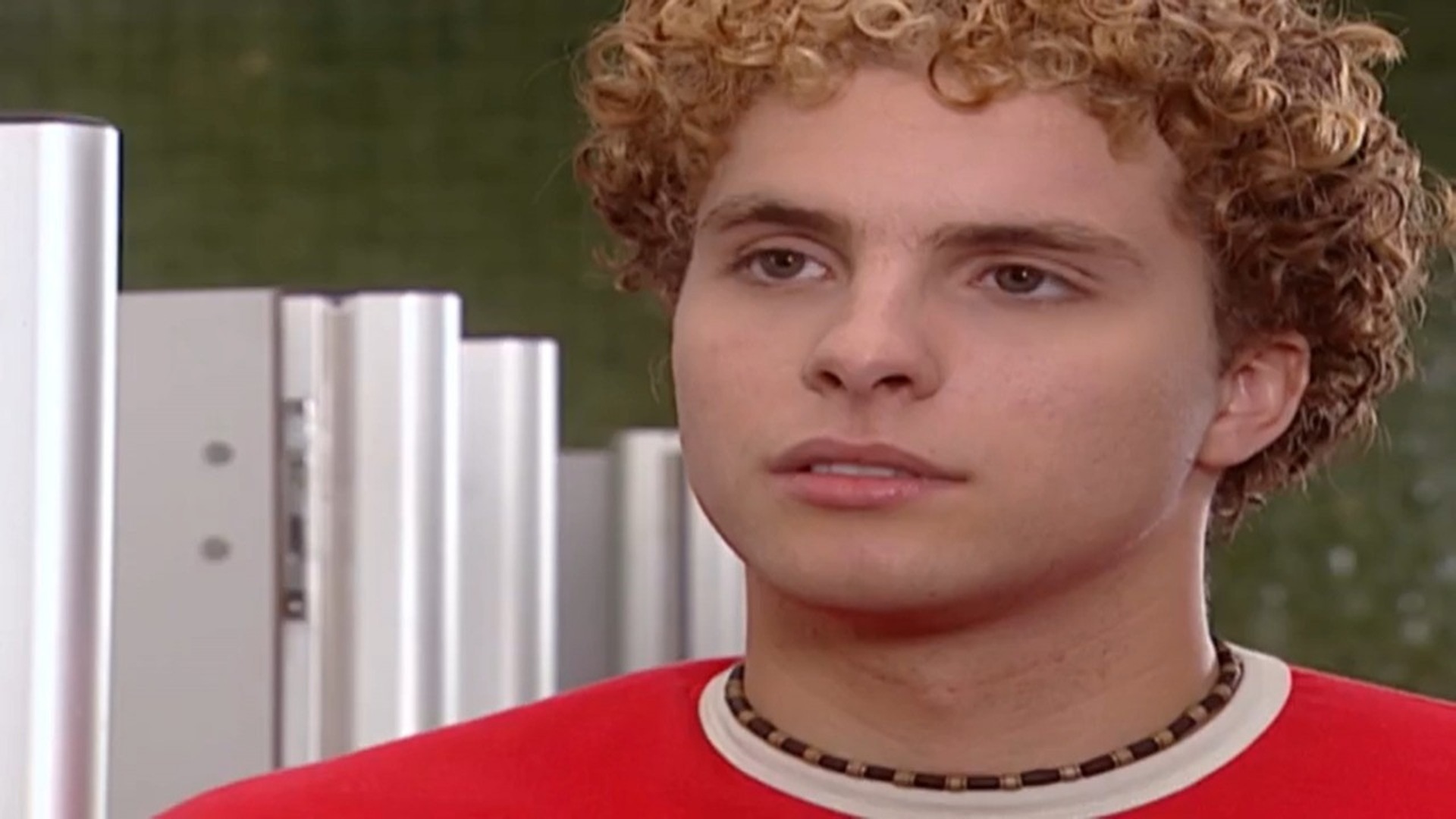 Nando (Thiago Fragoso)