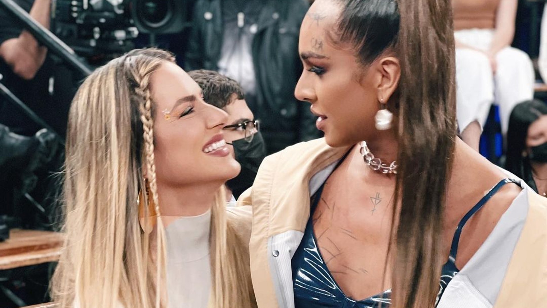 Giovanna Ewbank e Linn da Quebrada