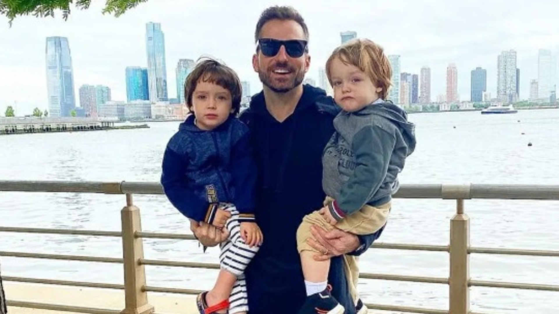 Thales Bretas e filhos, Romeu e Gael