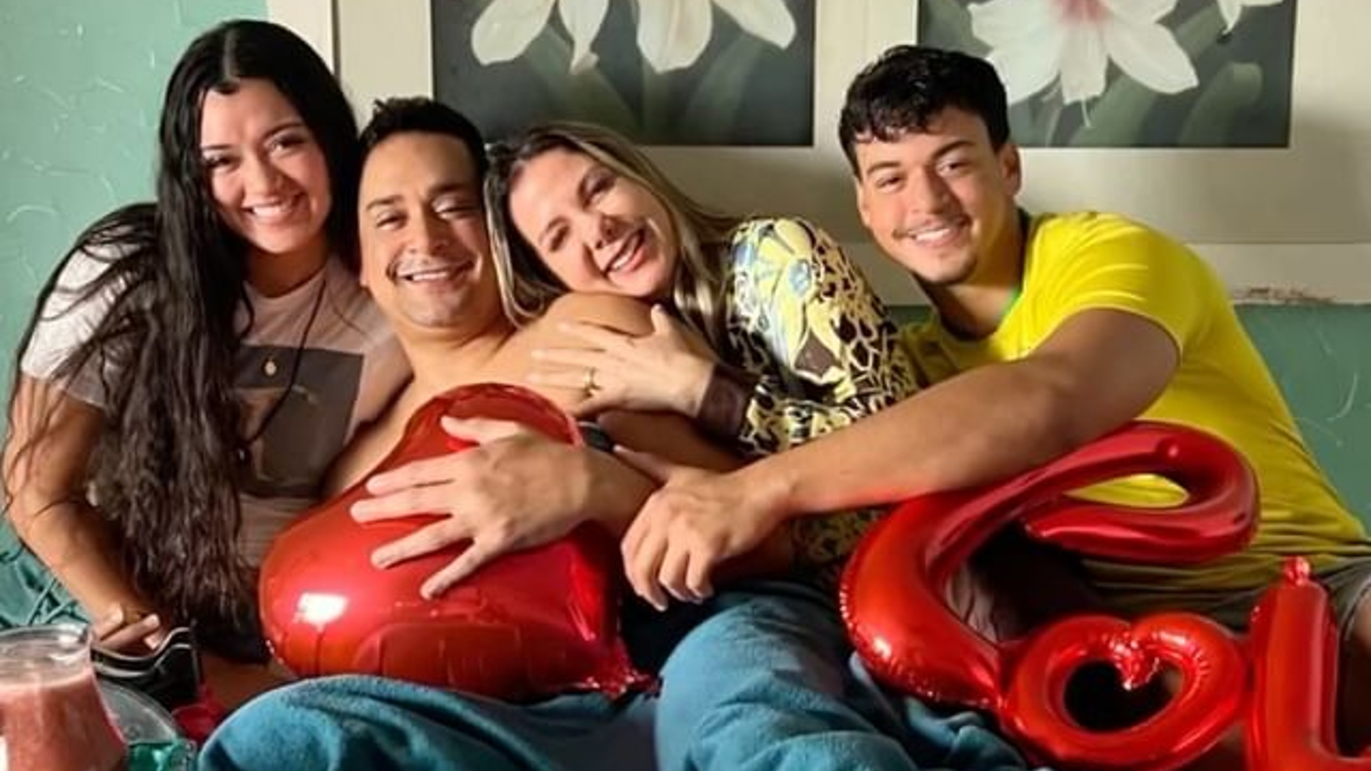 Xanddy, Carla Perez e filhos - créditos: reprodução/ Instagram