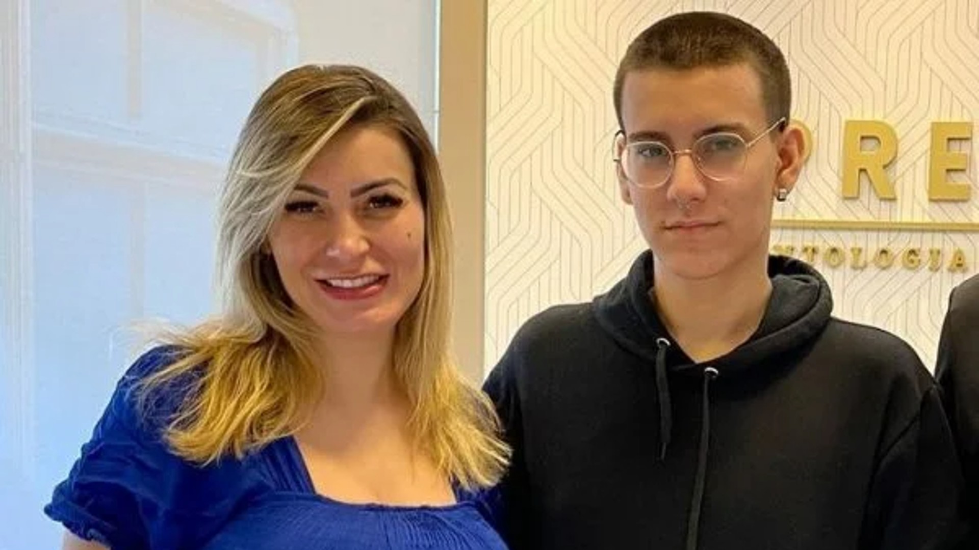 Andressa Urach e o filho, Arthur Urach (Reprodução/Instagram)
