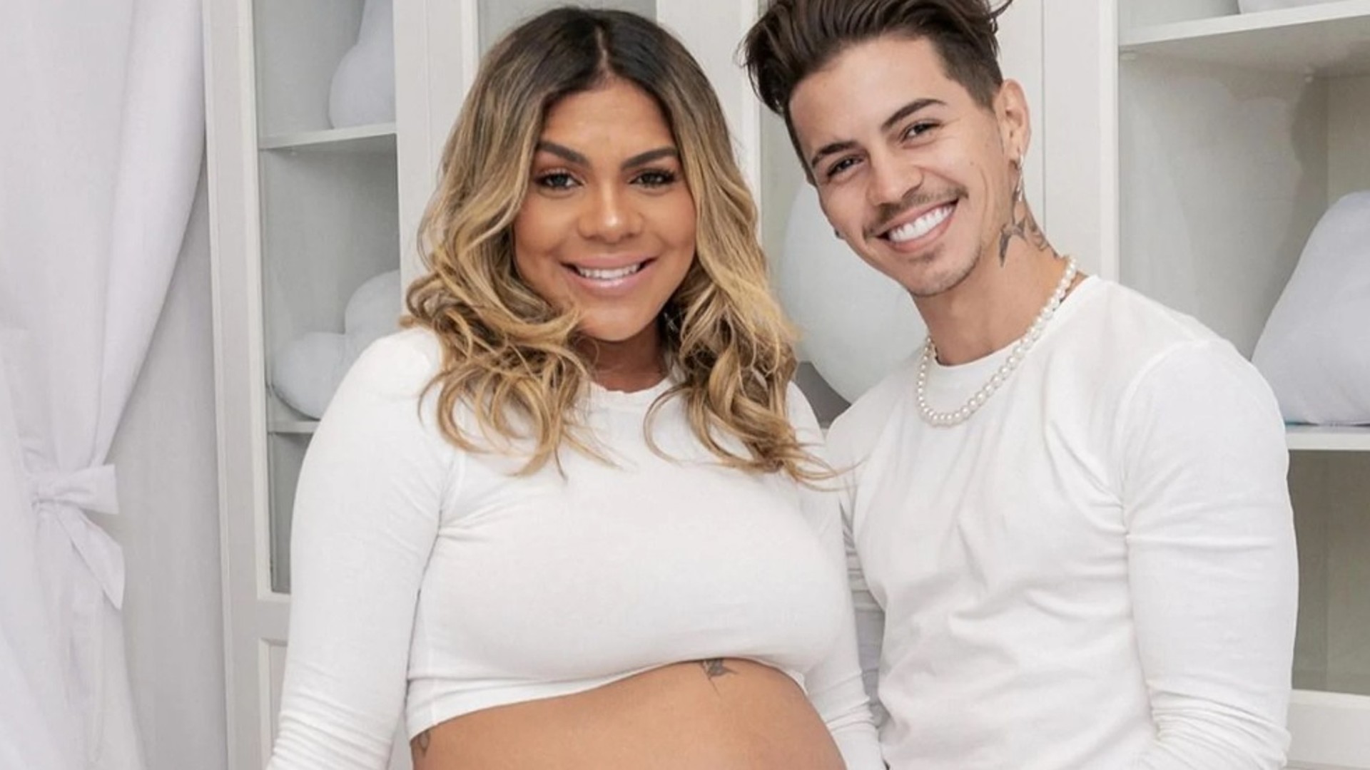 Tays Reis e Biel