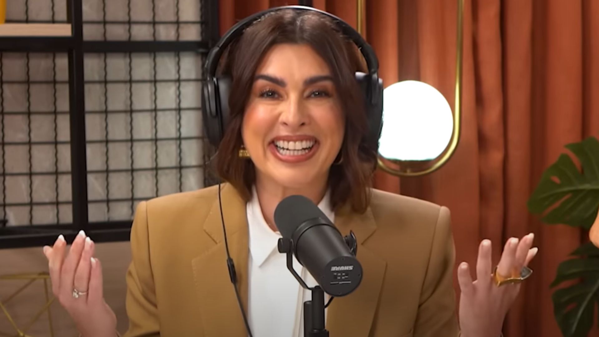 Fernanda Paes Leme no 'Quem Pode, Pod'. Reprodução/Youtube