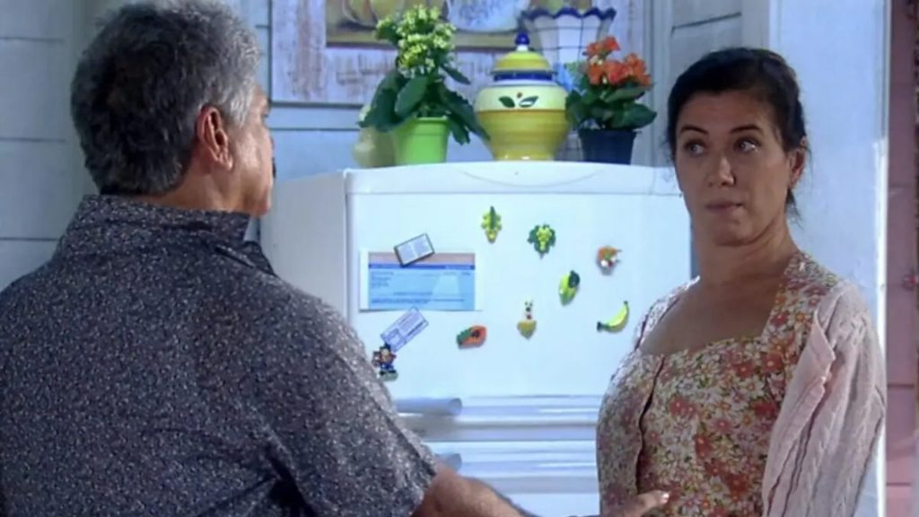 Léo (Jackson Antunes) e Catarina (Lilia Cabral) em 'A Favorita' (Reprodução/TV Globo)