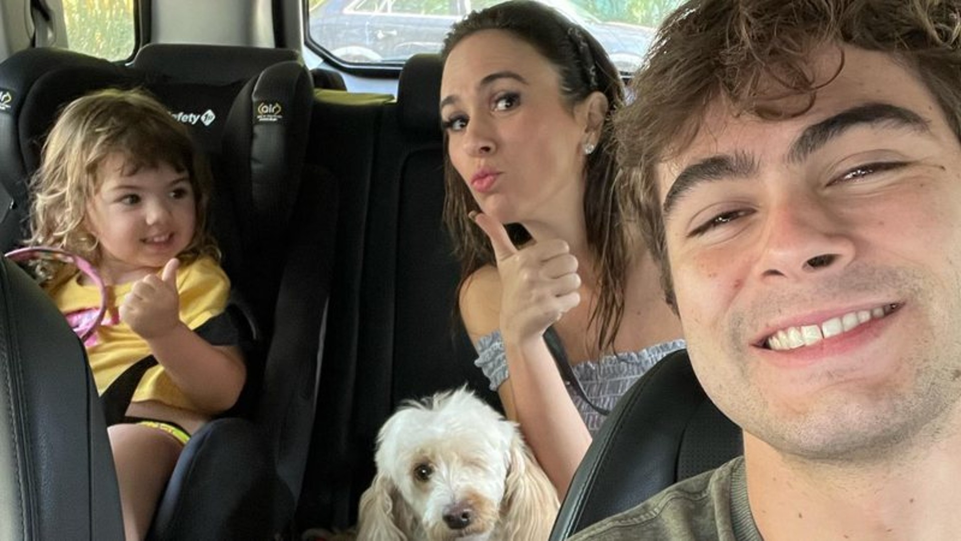 Tata Werneck e Rafa Vitti com a filha do casal, Clara Maria (Reprodução/Instagram)