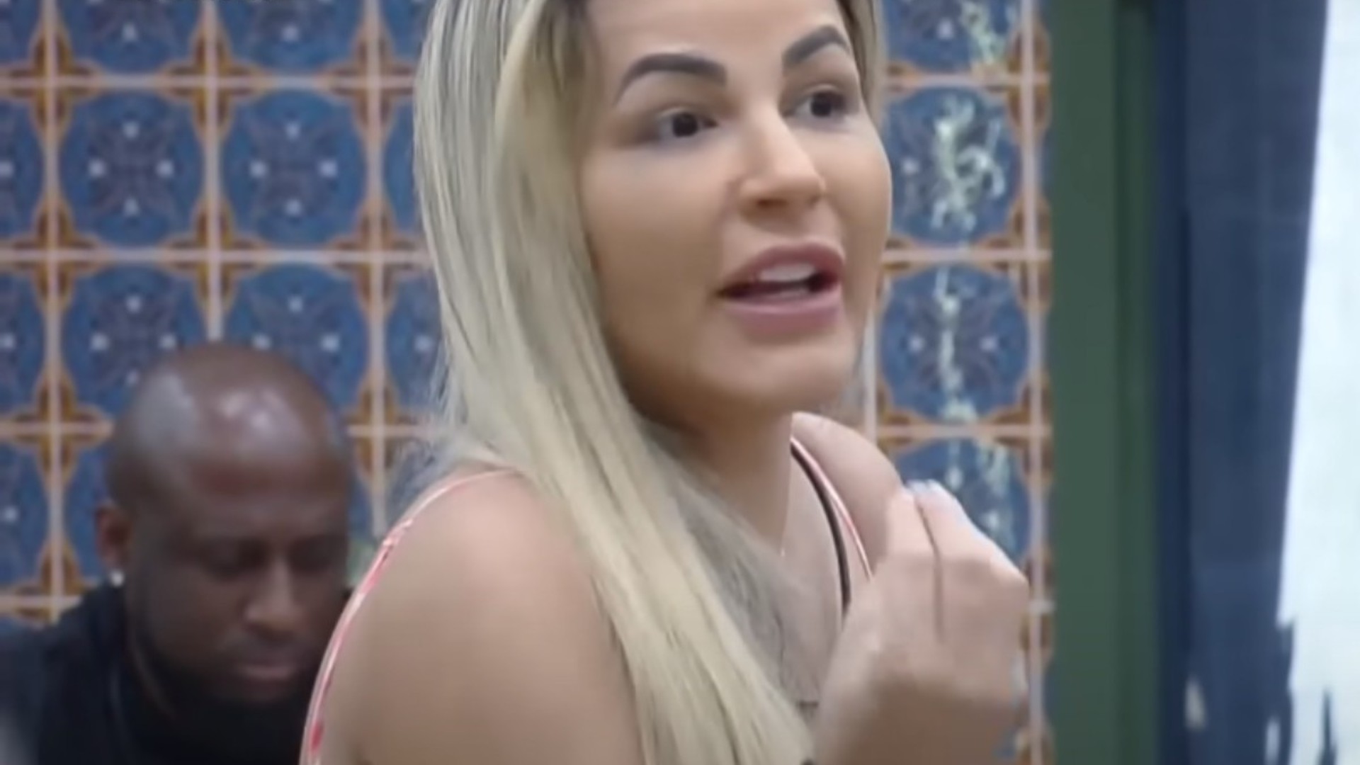 Deolane em A Fazenda 14