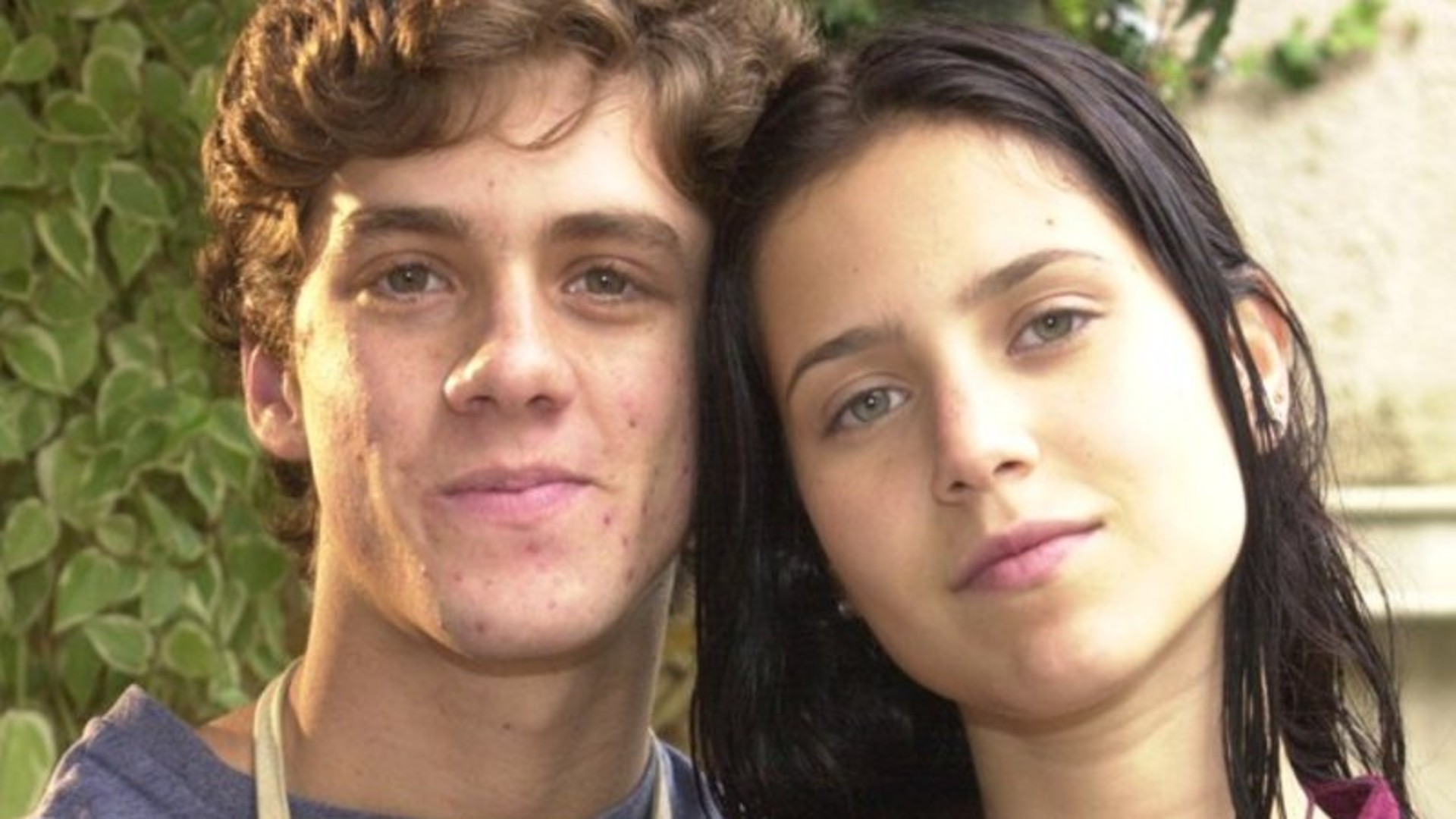 Leonardo Miggiorin e Mel Lisboa em "Presença de Anita"