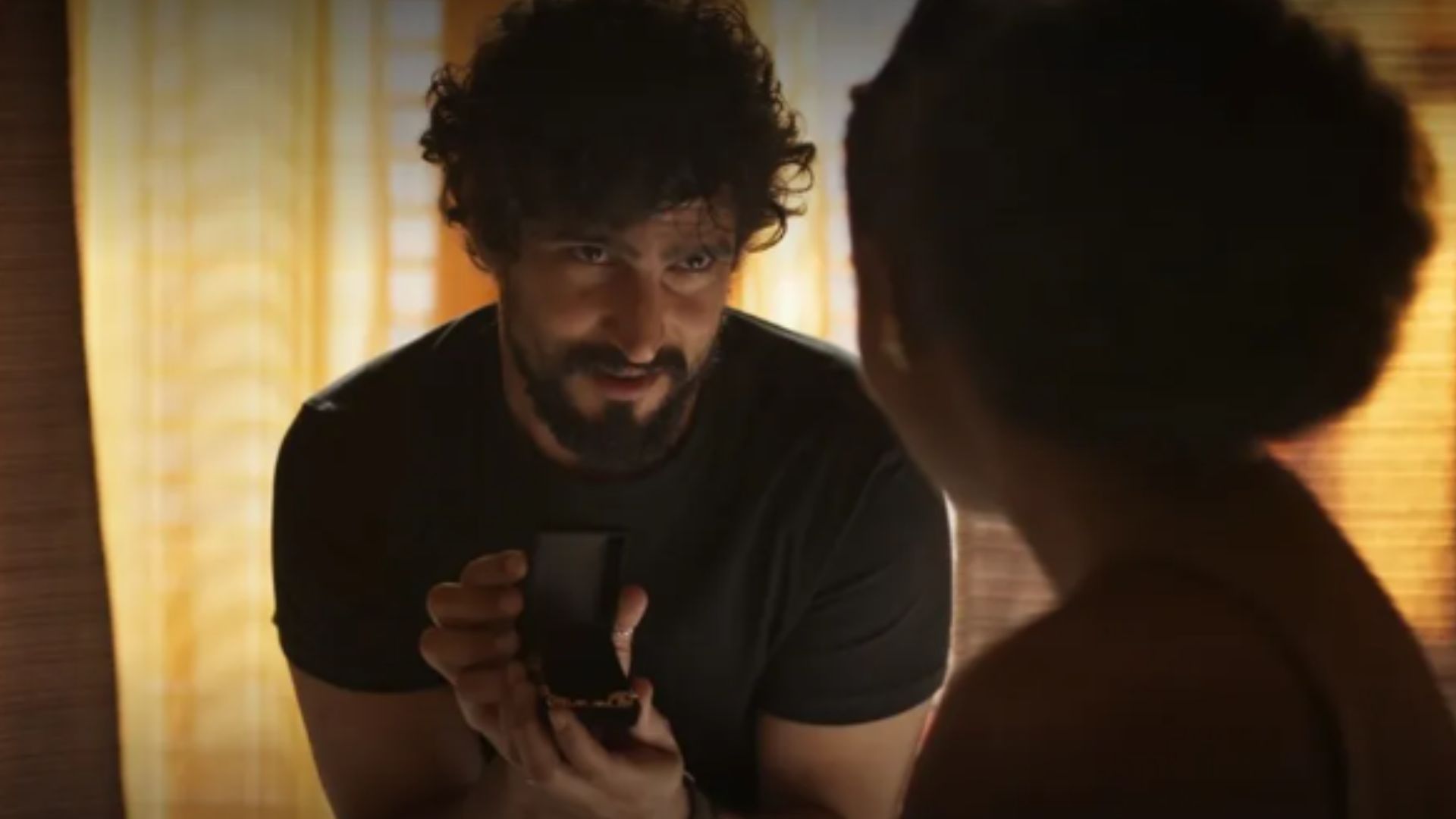 Tertulinho e Laura em 'Mar do Sertão'. Reprodução/TV Globo