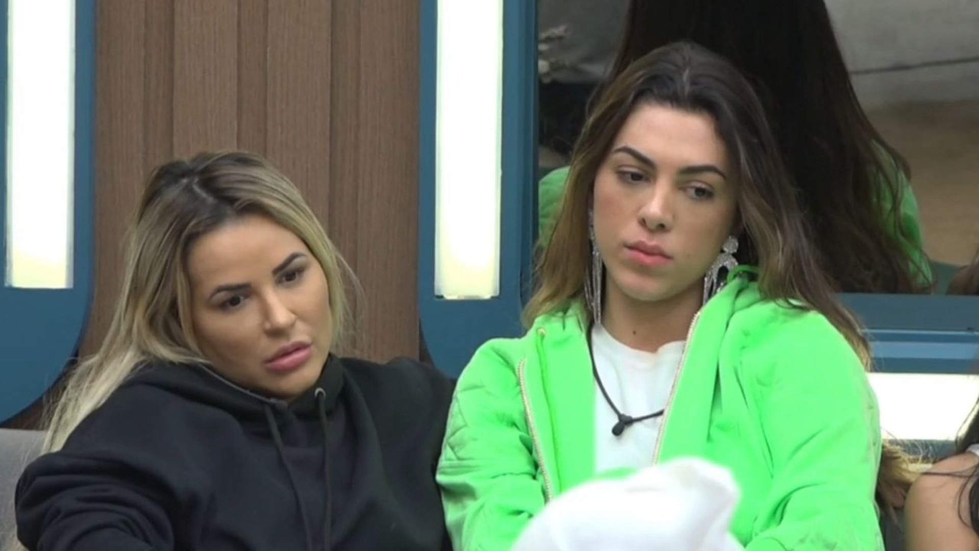 Deolane e Pétala em 'A Fazenda 14'