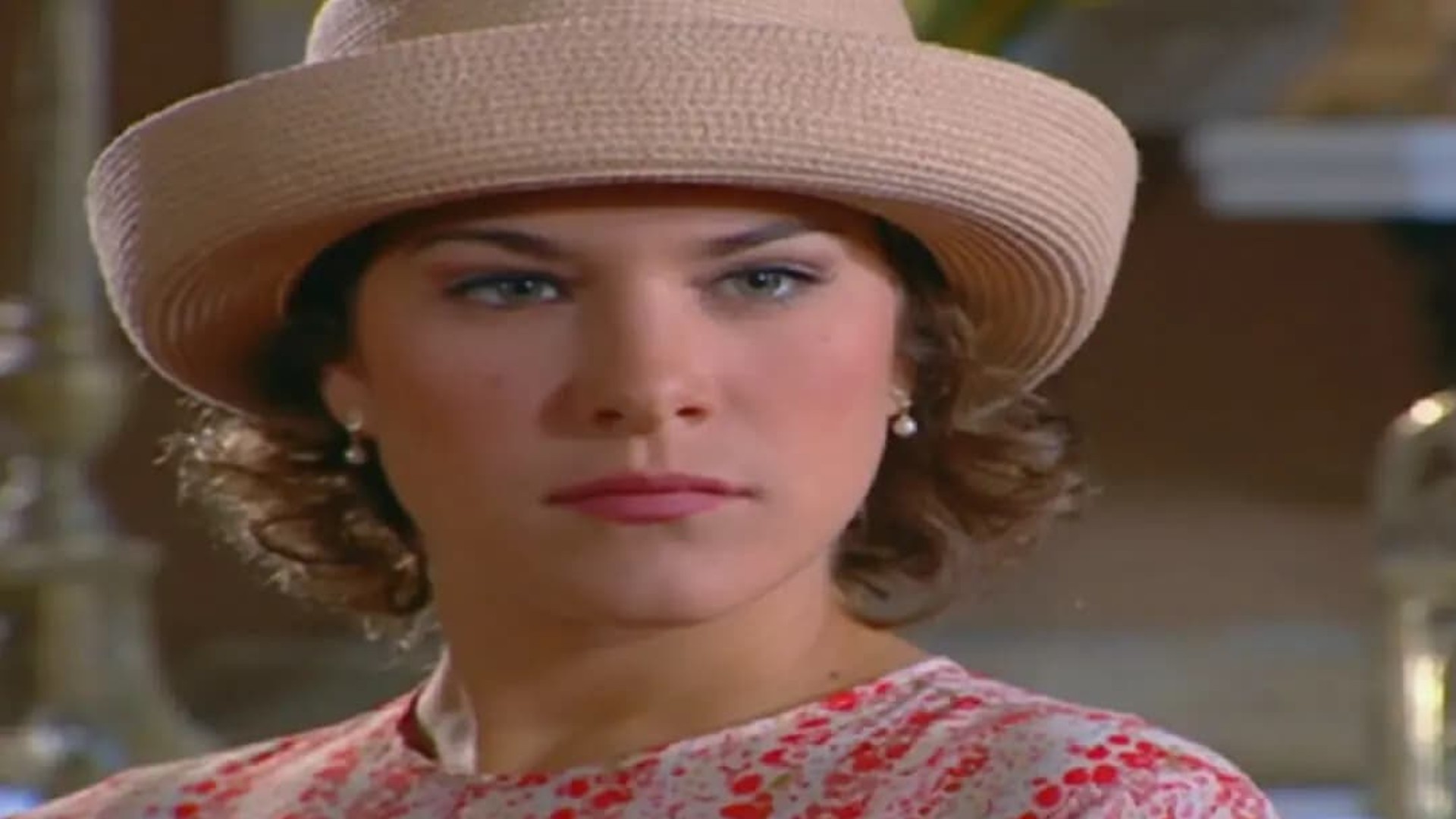 Olga (Priscila Fantin) em 'Chocolate com Pimenta' (Reprodução/TV Globo)