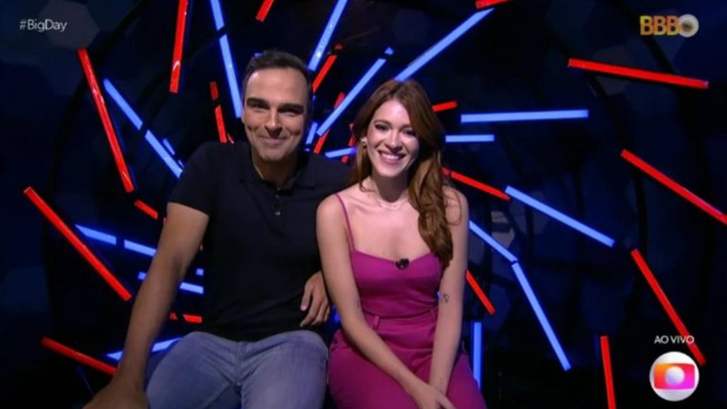 Tadeu Schmidt e Ana Clara. (Reprodução/TV Globo)