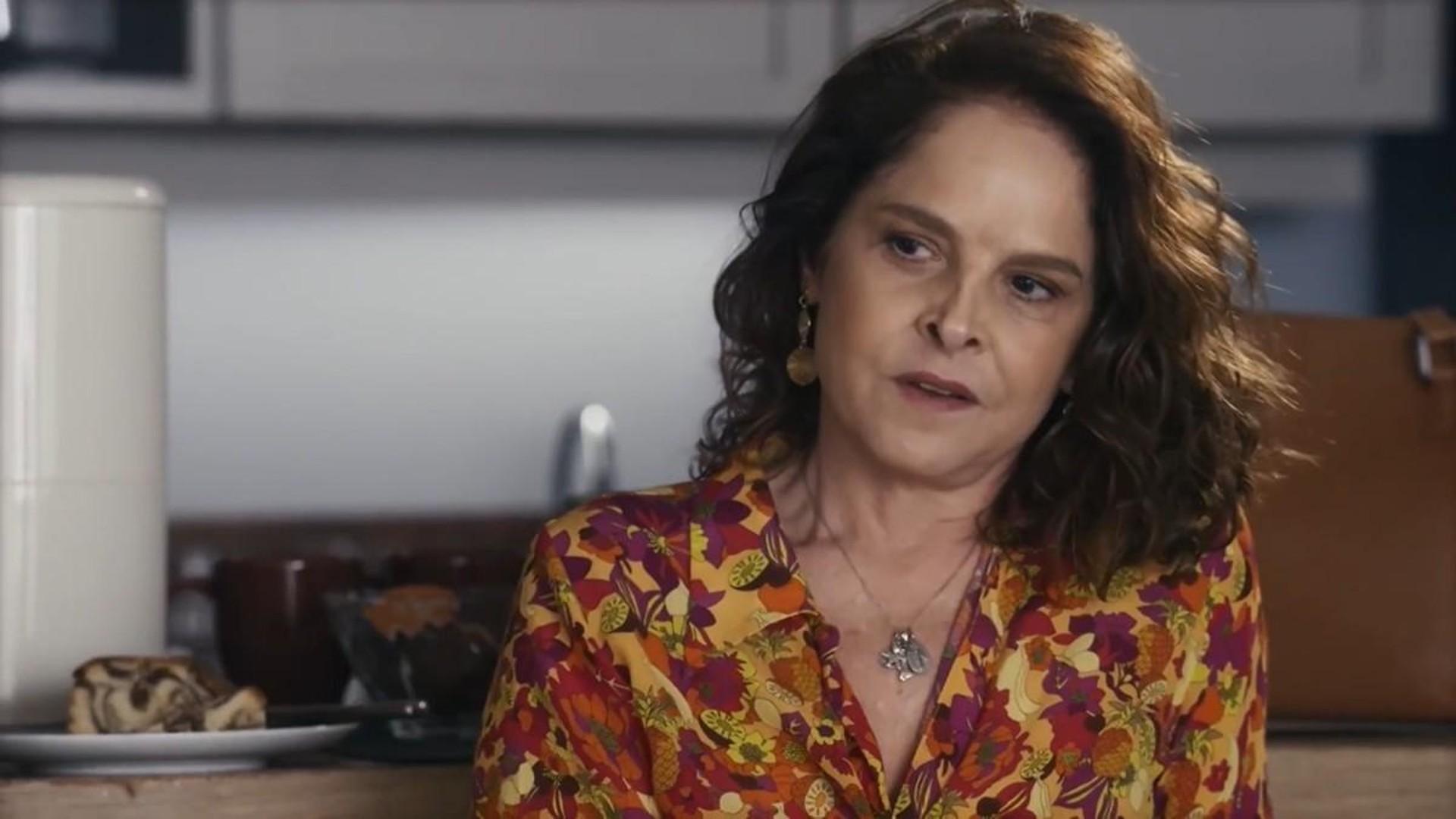 Núbia (Drica Moraes) em 'Travessia'