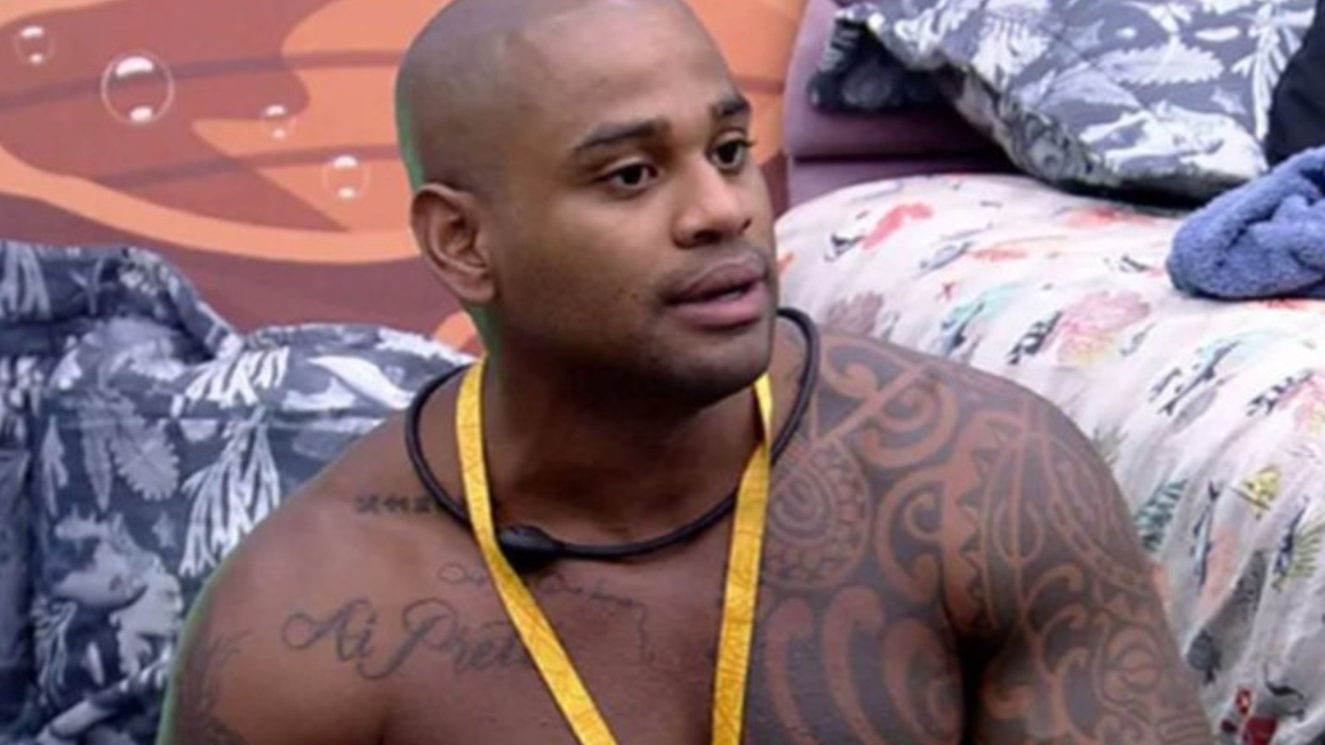 Cezar Black (Reprodução/Globo)