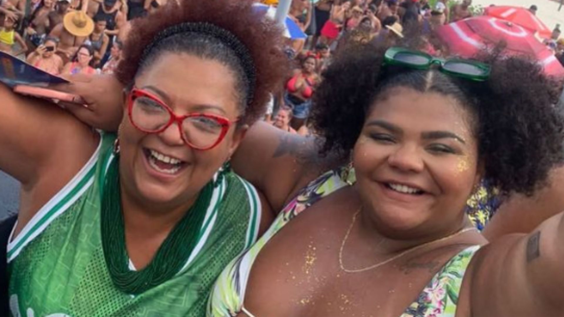 Babi e Flora Cruz, filha de Arlindo Cruz. Reprodução/Instagram