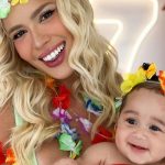 Karoline Lima e a filha, Cecília (Reprodução/Instagram)