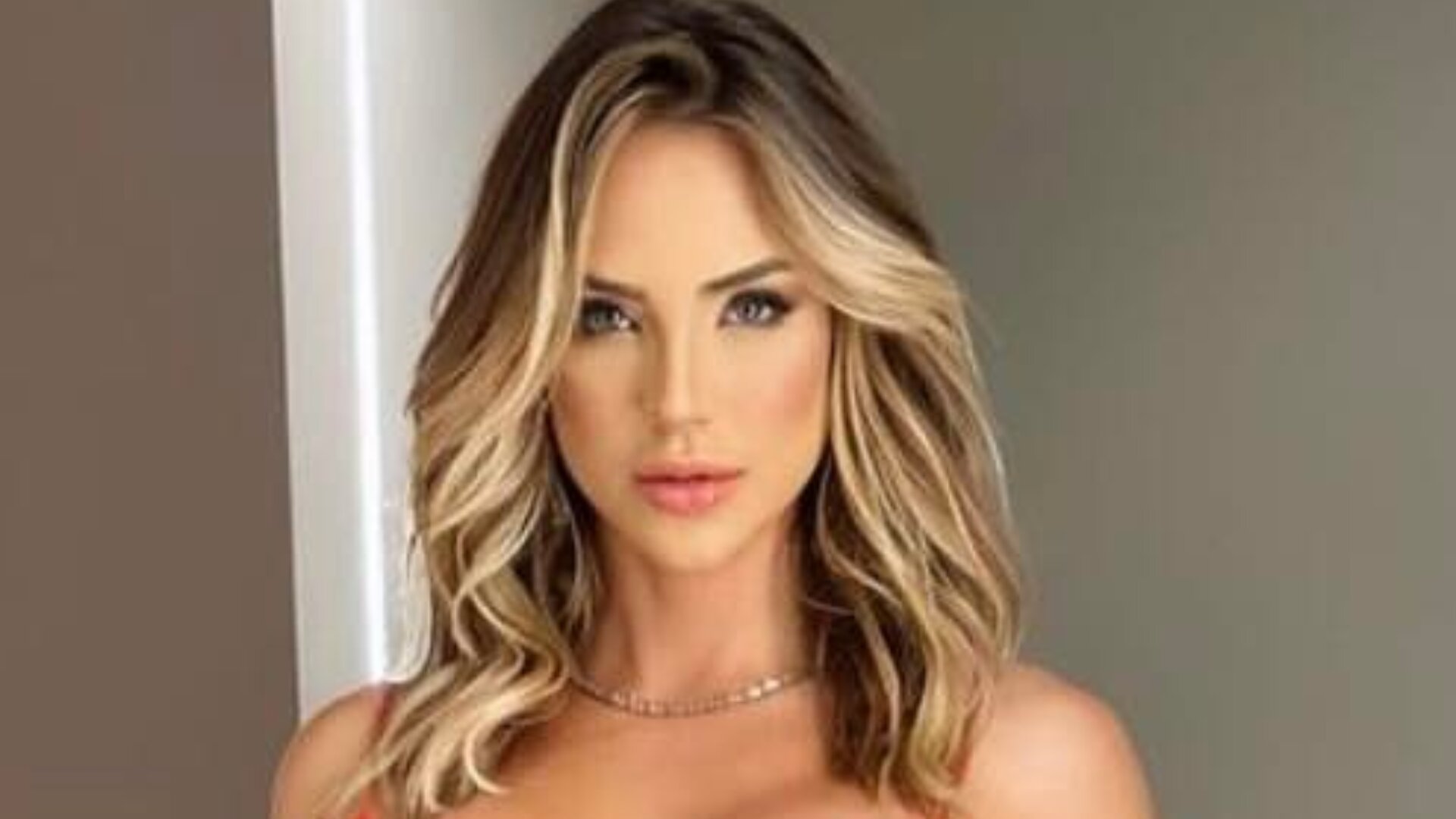 Gabi Martins