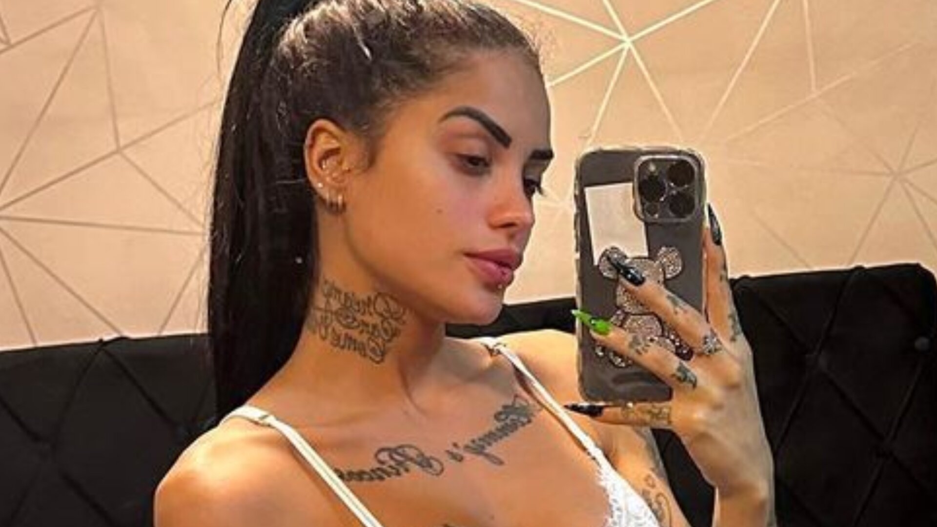 Tati Zaqui