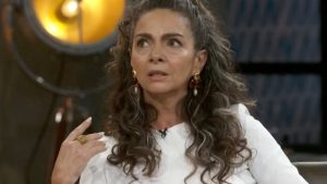 Claudia Ohana no 'Conversa com Bial'. Reprodução/TV Globo