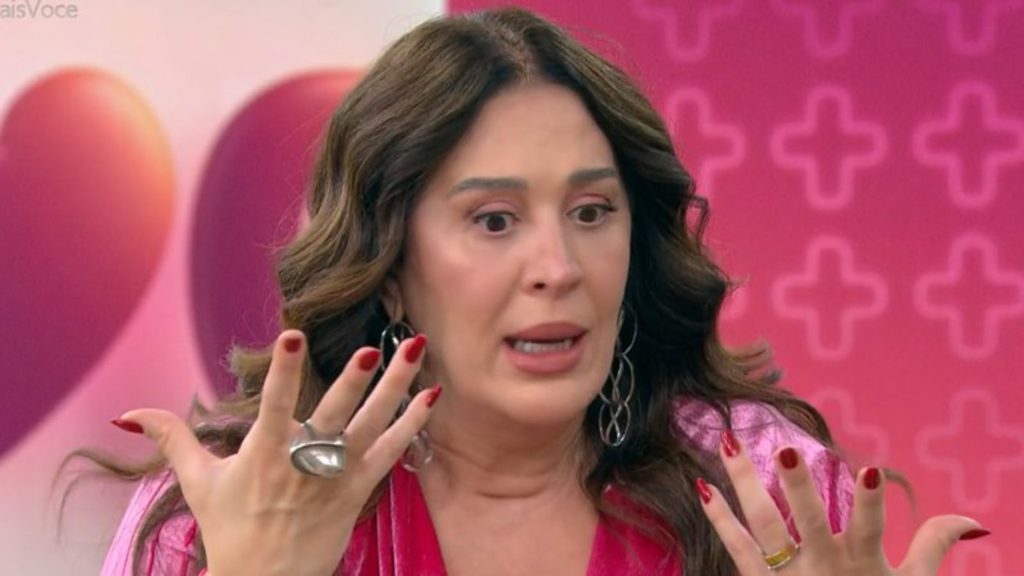 No 'Mais Você', Claudia Raia polemiza com termo ofensivo e gera revolta. Foto: Reprodução/Rede Globo