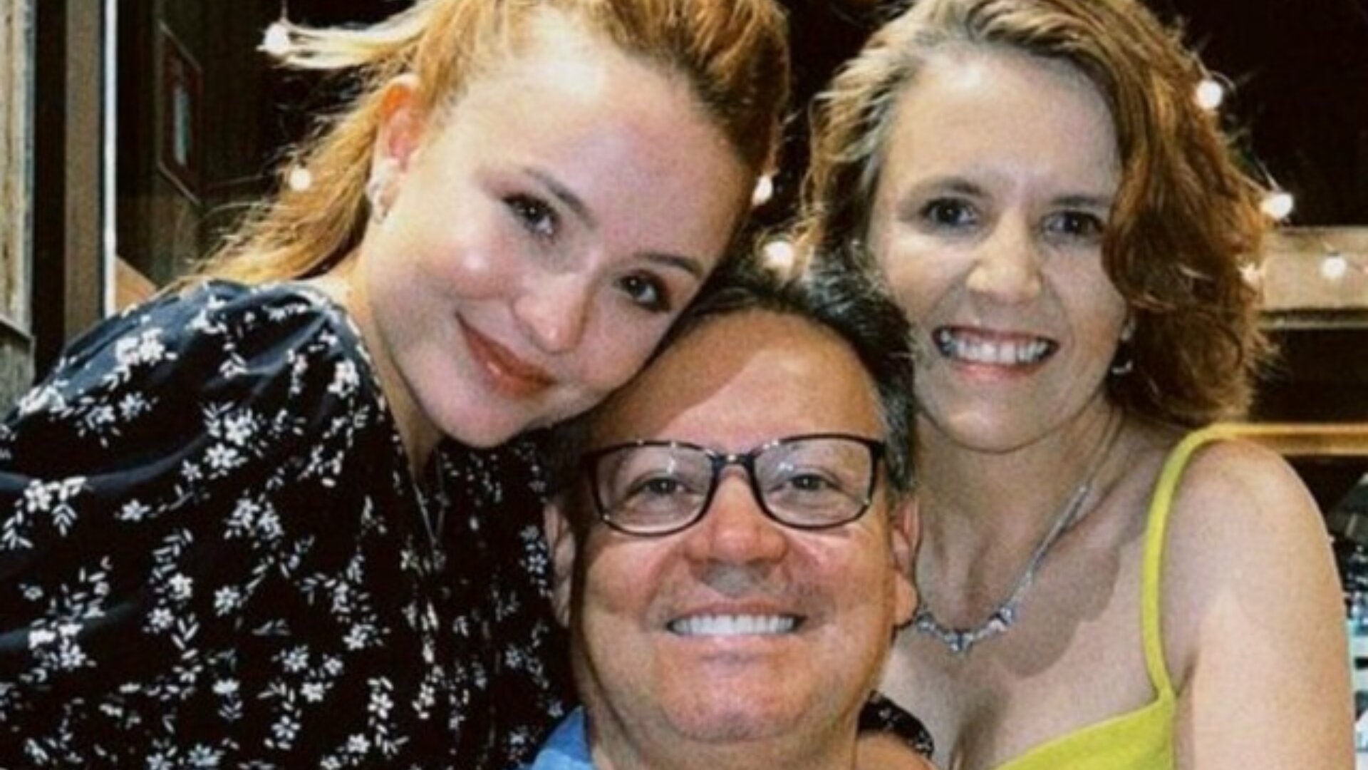 Larissa Manoela e pais, Silvana Taques e Gilberto Elias