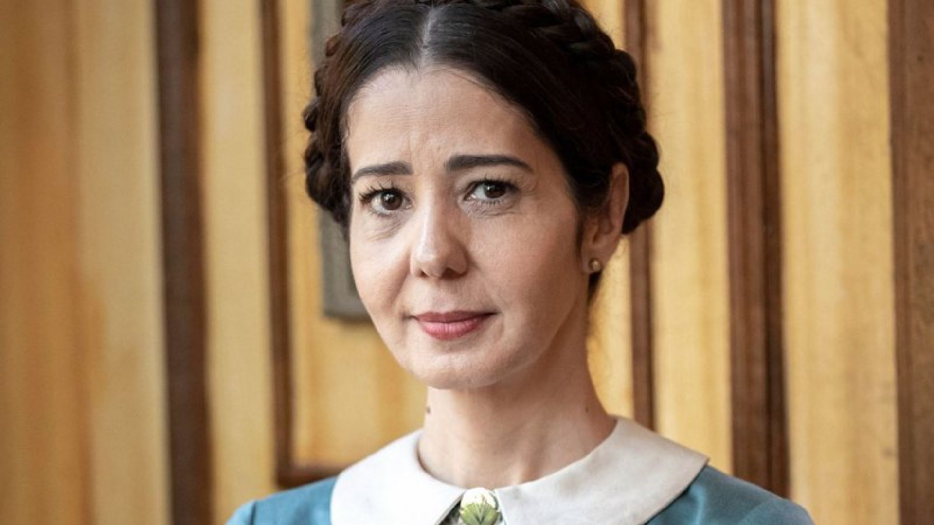 Cristiane Amorim como Catarina - Reprodução/TV Globo