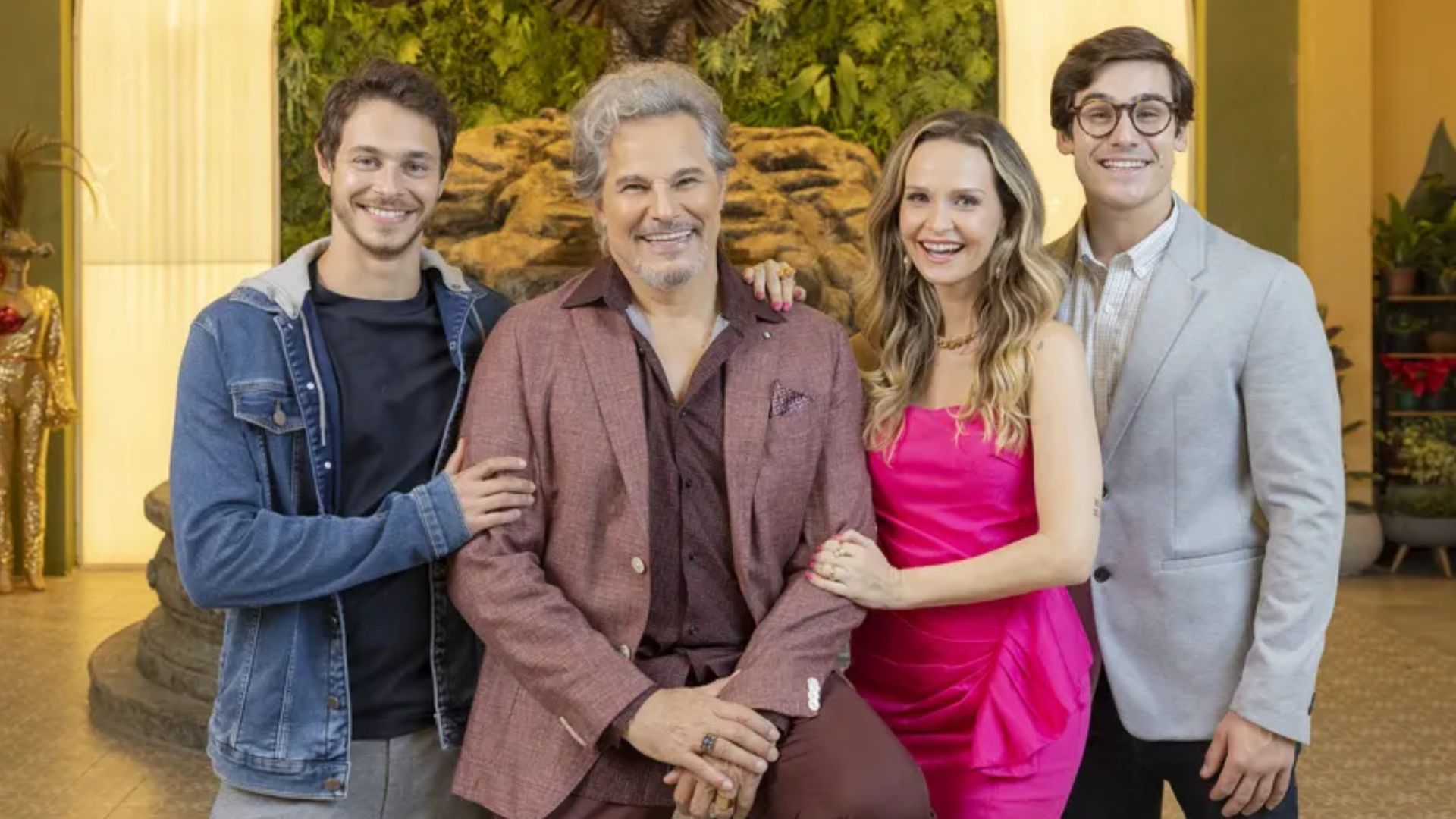 Elenco de Fuzuê. Foto: Globo/Fabio Rocha