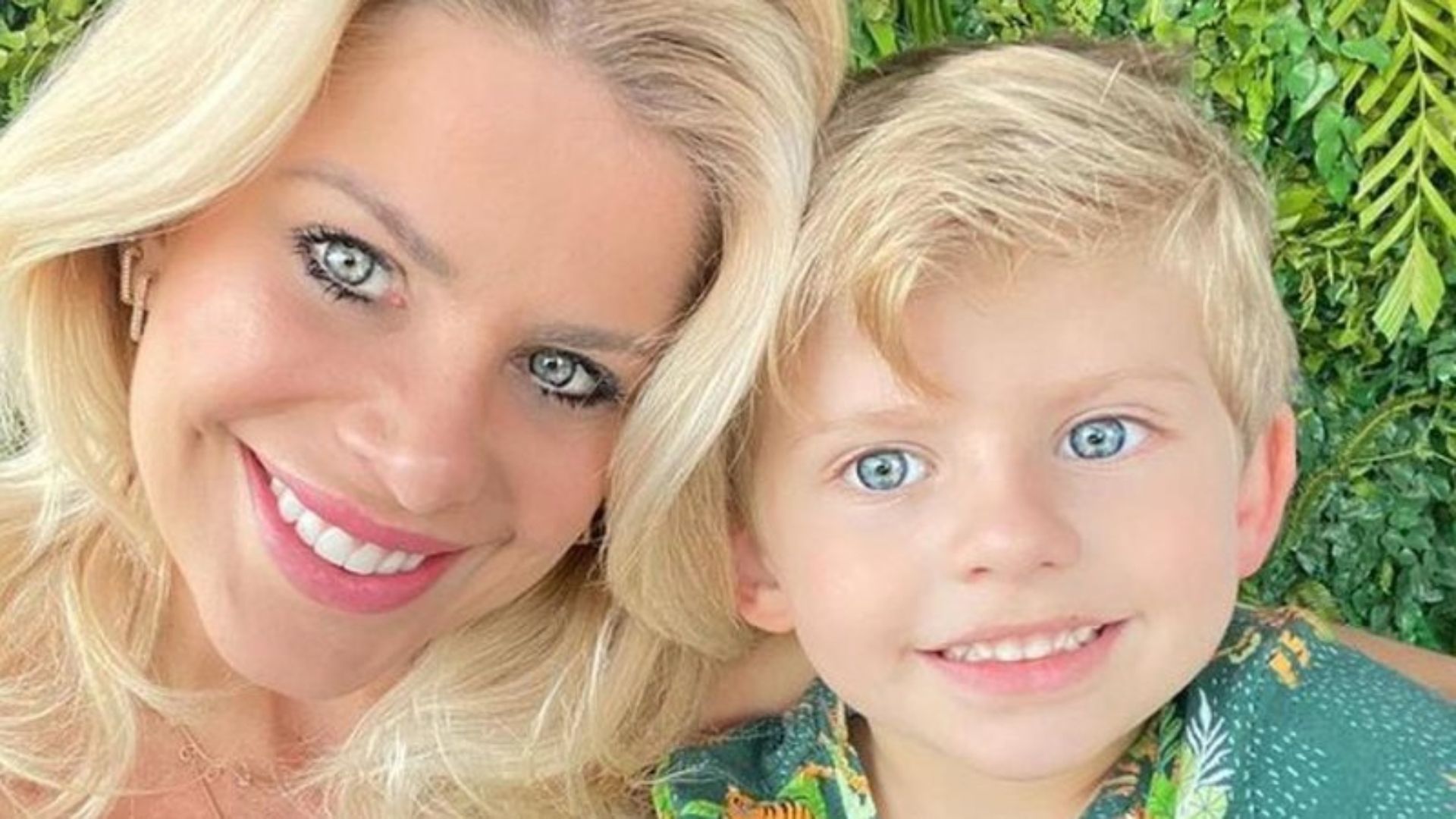 Karina Bacchi e filho - Reprodução/Instagram