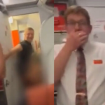 Comissário flagra casal em ato sexual em banheiro de avião (Reprodução/Redes Sociais)