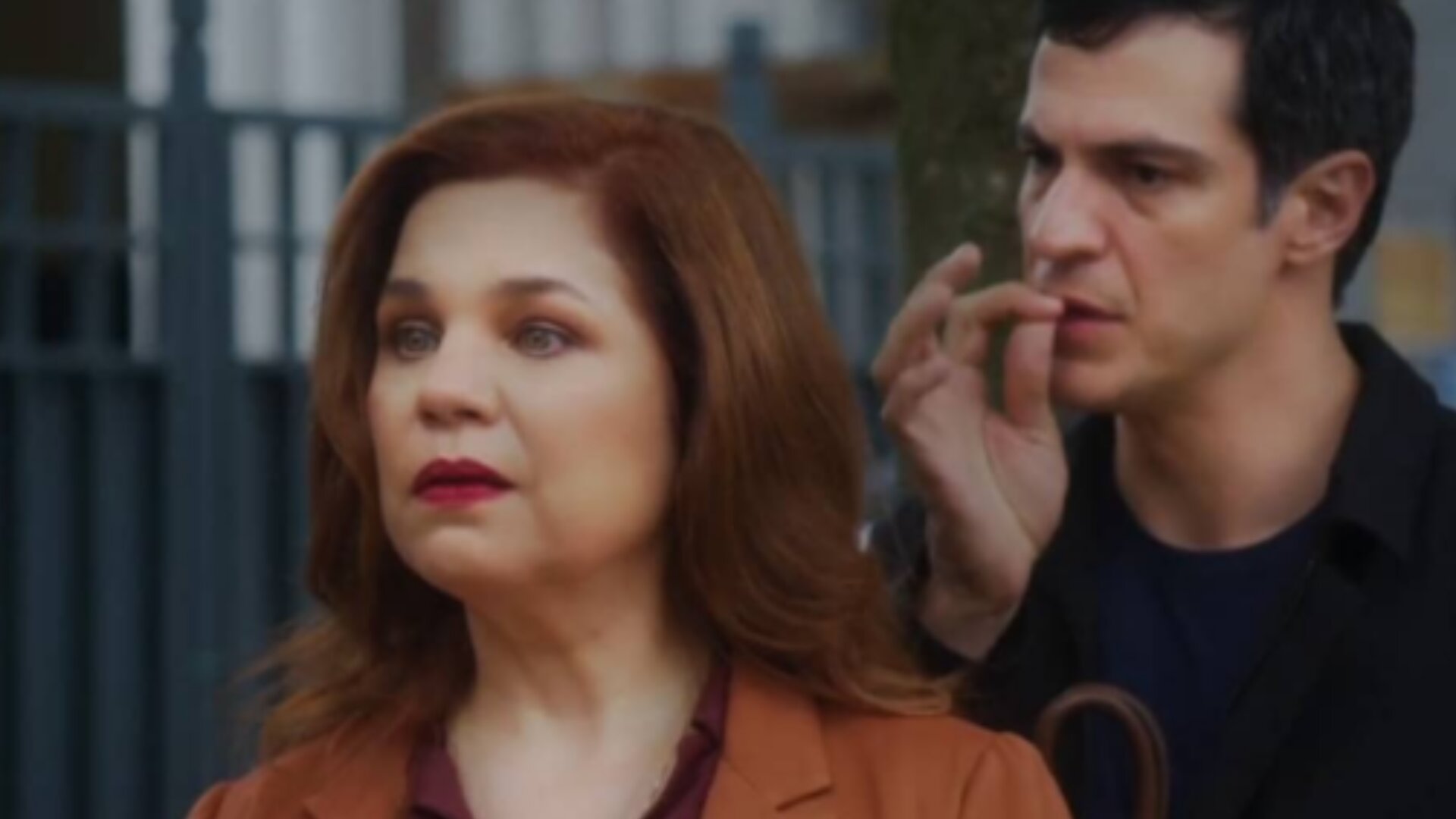 Jonas (Mateus Solano) e Helena (Isabel Teixeira) em 'Elas por Elas'