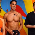 Lucas Maciel em ‘Selfie Service’ (Reprodução)