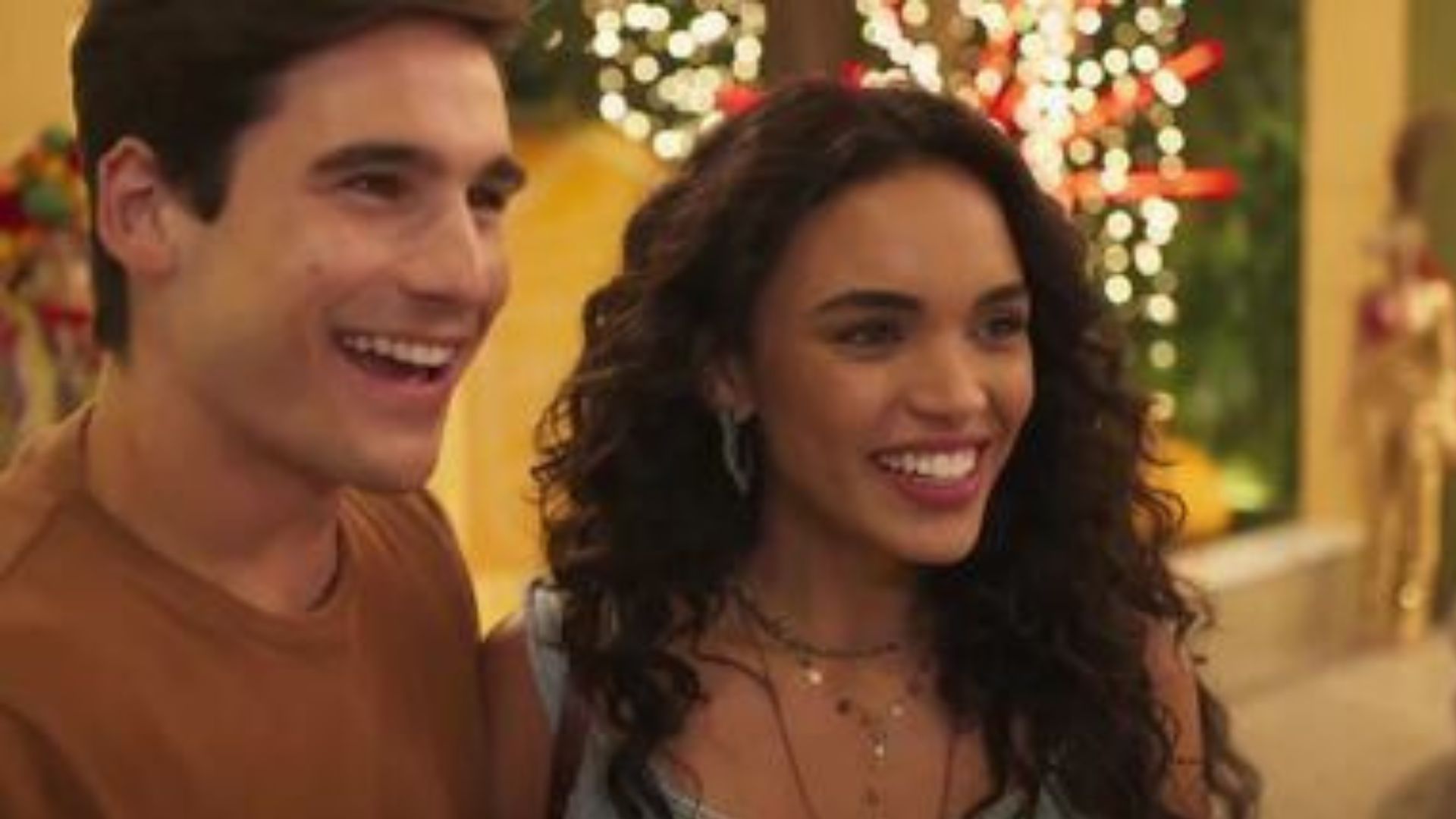 Luna e Miguel em 'Fuzuê' (Reprodução/TV Globo)