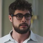 Hélio (Rafael Vitti) em 'Terra e Paixão' - Reprodução/Globo