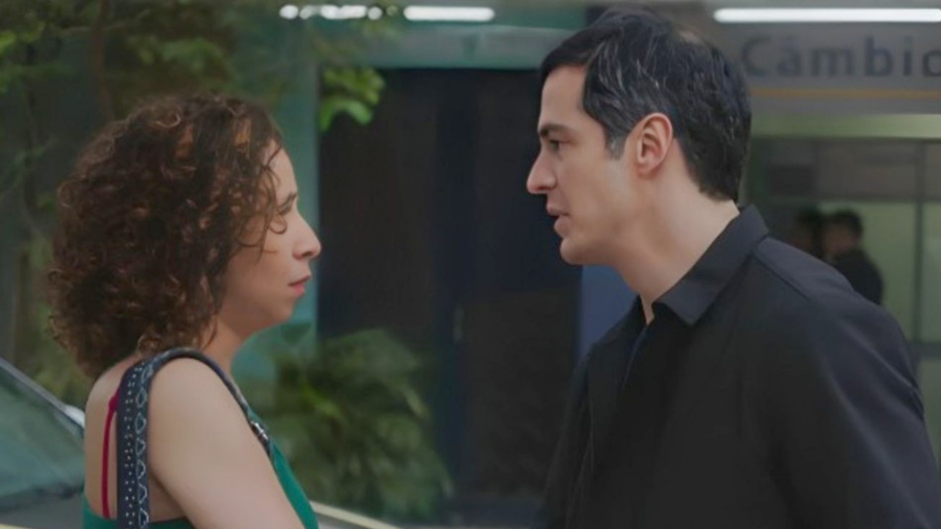 Adriana e Jonas (Globo)