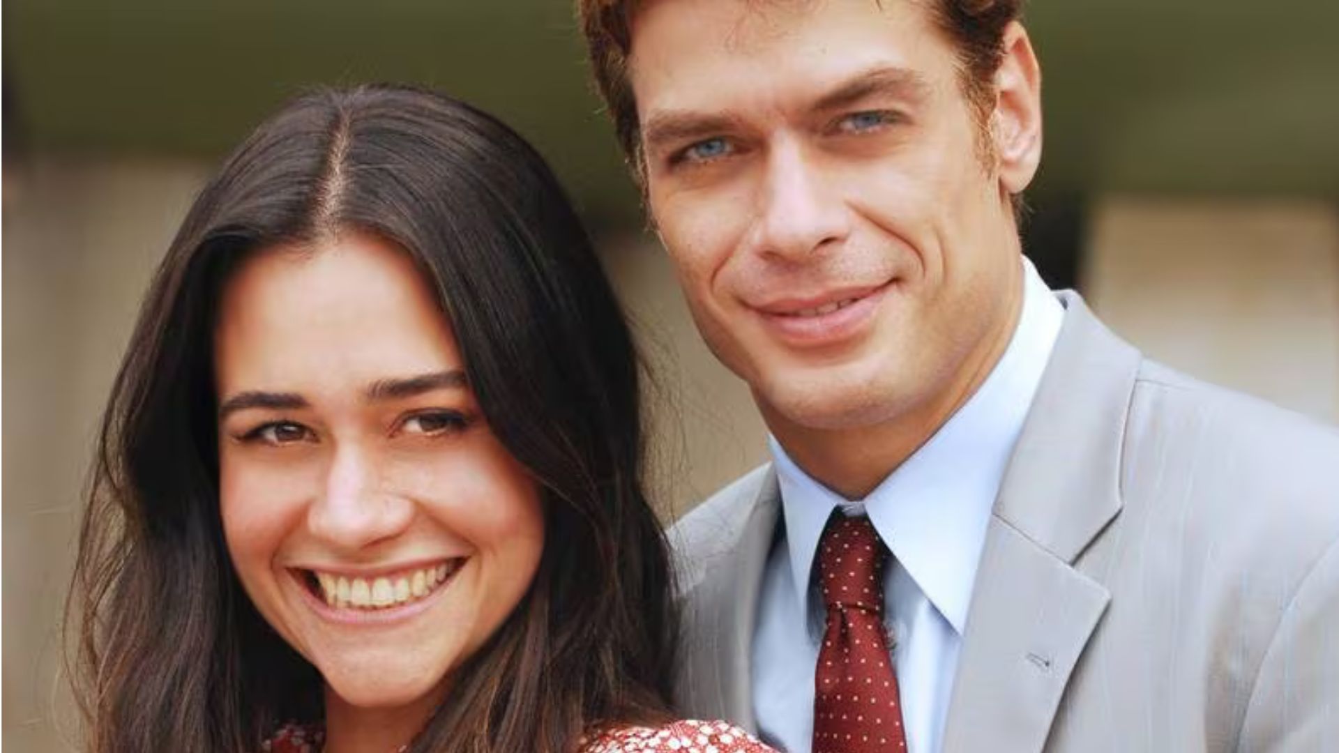 Paula e Daniel em 'Paraíso Tropical' - Reprodução/TV Globo