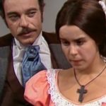 Leôncio e Isaura em 'A Escrava Isaura' - Reprodução/TV Globo