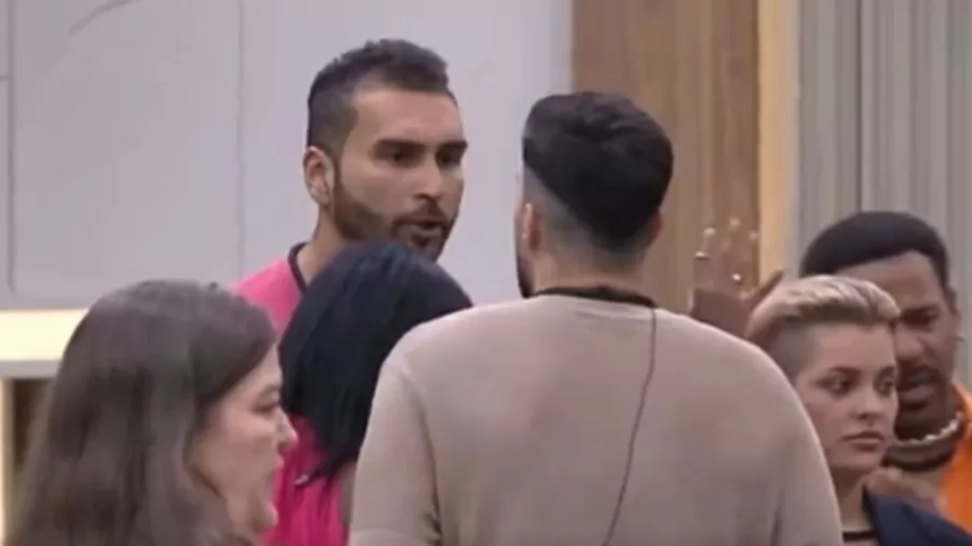 Brenno e Kaio em 'A Grande Conquista' - Reprodução/Record