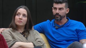 Carol e Radamés no 'Power Couple' - Reprodução/Record TV